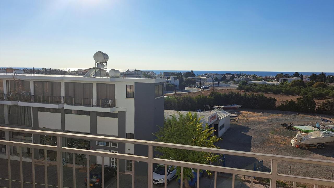 City Center Apartments Paphos Exteriör bild
